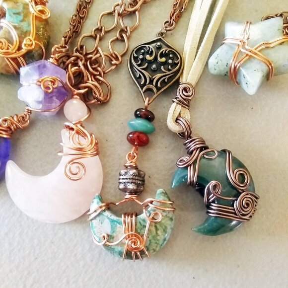 One-Of-A-Kind! Crescent Moon Necklace! Elaborately Sectioned Wire Wrapped Design - Picture 12 of 14